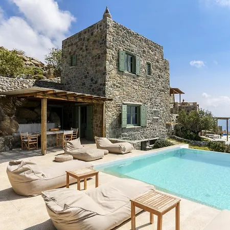 Villa Aquadise Seaview Pool - Three Bedrooms *