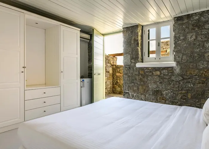 Aquadise Seaview Pool - Three Bedrooms 卡拉法蒂斯